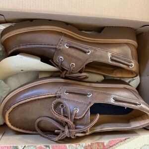 SPERRY TOP-SIDER® Wells BoatShoe (Women) size 7.5 but fits like an 8!